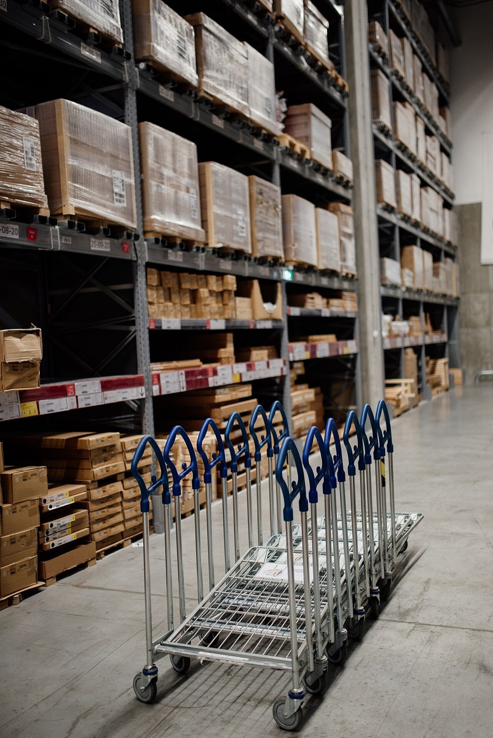 Clearance stock and B-Ware: different reasons for a price