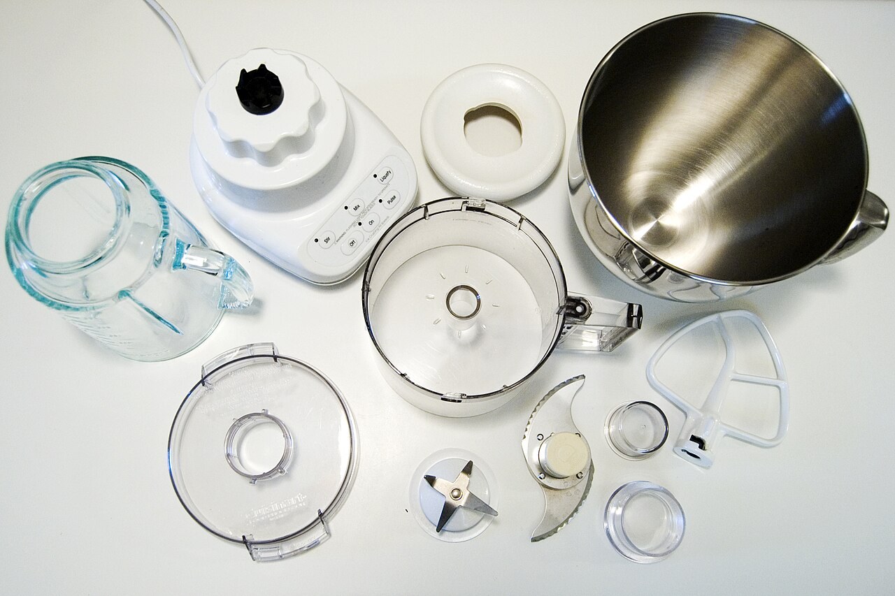 Standmixer: Behälter, Kupplung und sichere Bedienung